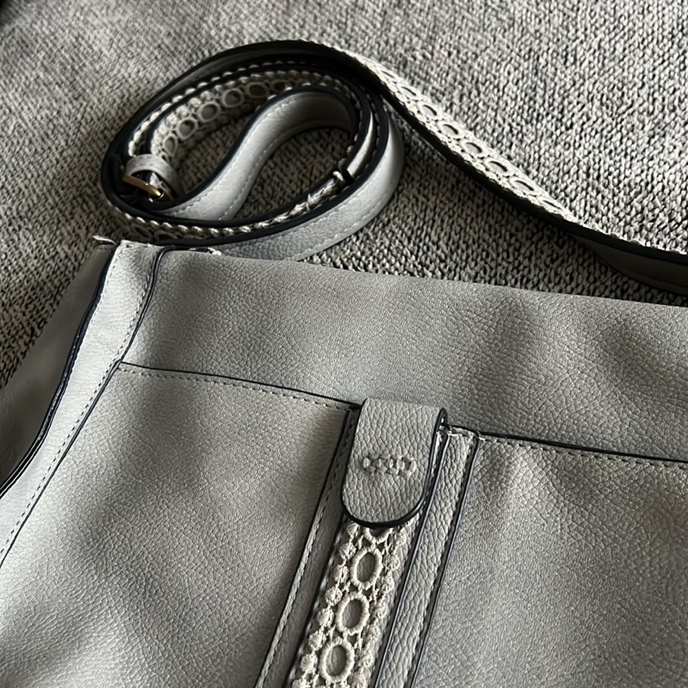 Purse - Picture 2 of 3